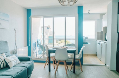 Kerroch Apartment | Sea view apartment