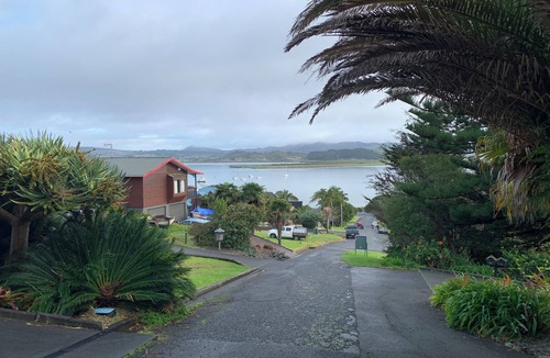 Onerahi Apartment | Sea View Apartment