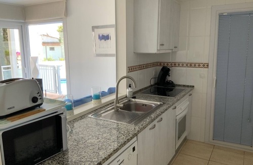Almadraba-Canyelles Apartment | Sea view apartment with private pool