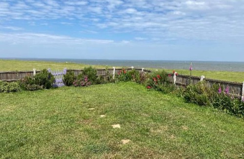 Scratby House | Sea View Beach Bungalow