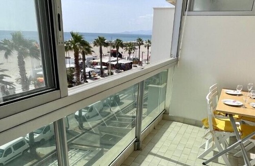 Saint-Nazaire Apartment | Sea view cabin studio with parking