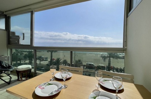 Saint-Nazaire Apartment | Sea view cabin studio with parking