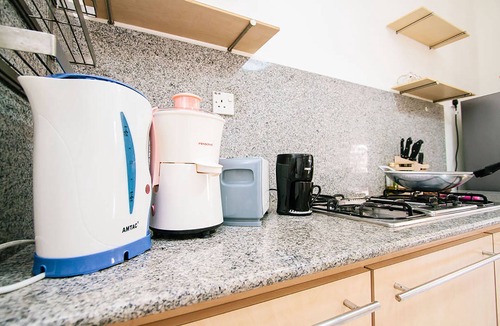 Miami Green Condo | Sea View Condo By The Beach