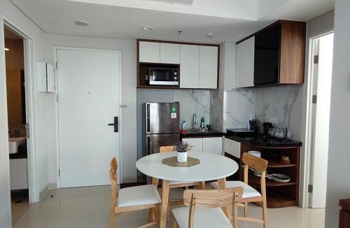 Batam Apartment | Sea View Family Room at Nuvasa Bay Resort Kalani