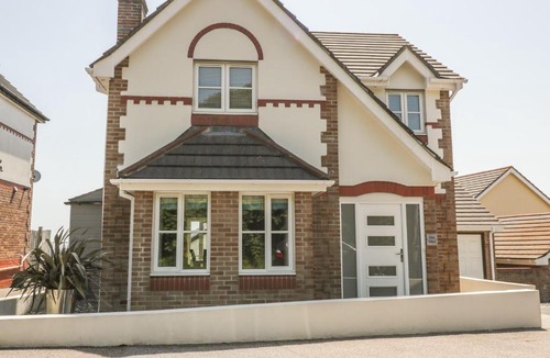 Boscundle House | Sea View