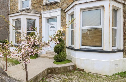 Boscundle Apartment | Sea View