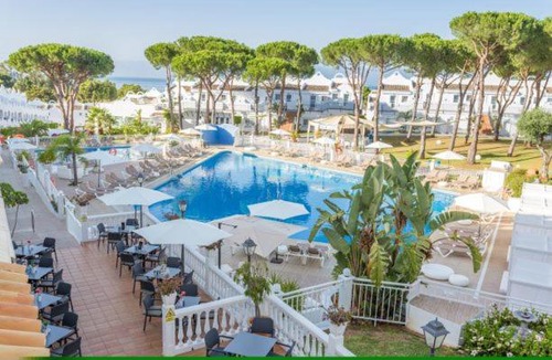 Urbanizacion Hacienda las Chapas House | SEA VIEW Holiday Home in Marbella Resort