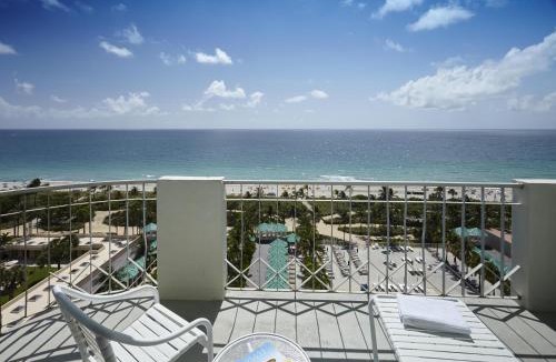 Bal Harbour Hotel | Sea View Hotel