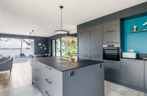 Larmor-Baden House | Sea view house