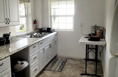 Anacortes Apartment | Sea View Inn Summary: