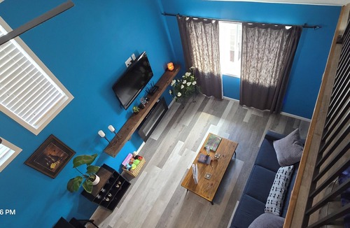 Crescent City North House | Sea View Loft/Room