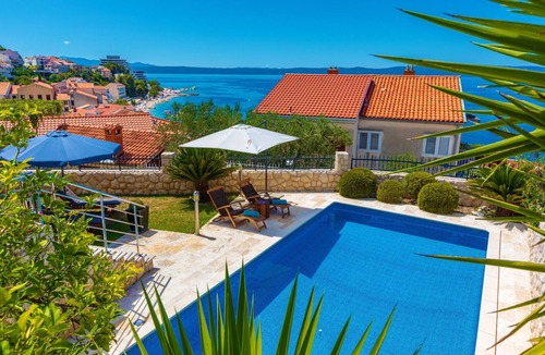 Podgora House | Sea View, Private Heated Pool, 5 minutes to Beach, Peaceful Nice Villa