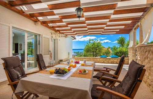 Podgora House | Sea View, Private Heated Pool, 5 minutes to Beach, Peaceful Nice Villa
