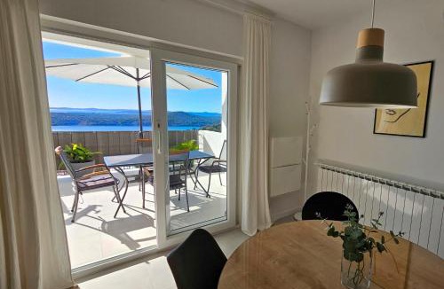 Meterize Apartment | Sea view spacious Archipelago Apartment