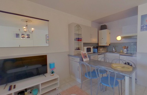 Larmor-Plage Apartment | Sea View Studio, WiFi, in Larmor-Plage, 4 Guests