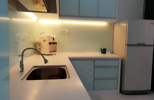 George Town Condo | Sea view summer cottage