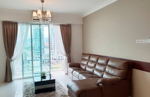 George Town Condo | Sea view summer cottage