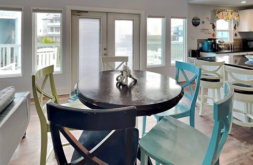 Port Aransas House | Sea View Villa by Silver Sands Vacation Rentals