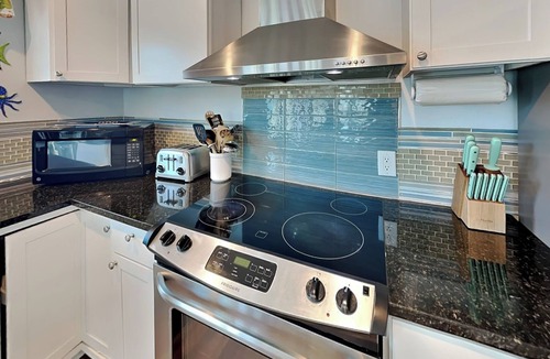 Port Aransas House | Sea View Villa by Silver Sands Vacation Rentals