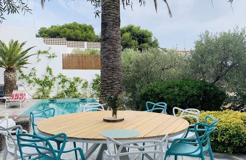 Portlligat House | Sea view villa with pool
