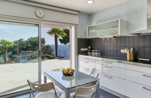 Llafranc House | Sea View with Pool, 5 Minutes from the Beach