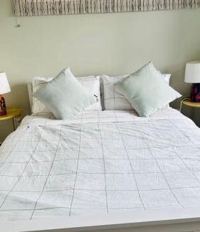 Khandallah House | Sea views from sunny house