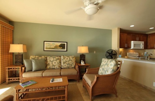 Kailua-Kona Resort | Sea Village