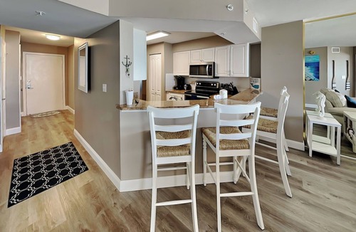 Seawinds Condo Condo | Sea Winds by Distinctive Beach Rentals