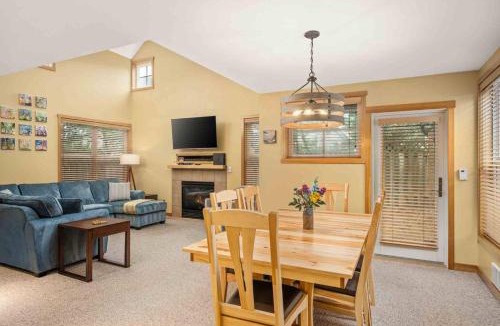 Shorepine Village House | Sea You Later