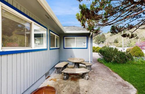 Winchester Bay House | Seabastian's Place