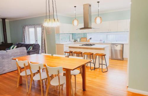 Port Campbell House | Seabatical Port Campbell