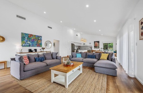 Goolwa Beach House | Seaberry—Coastal Ease by Goolwa Beach