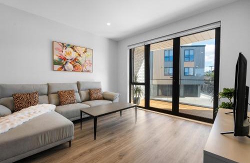 Takapuna Apartment | Seabliss Retreat