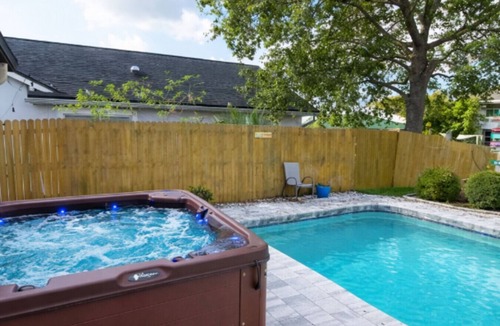 Isle of Palms House | Seabreeze Boating Way|Pool| Dock