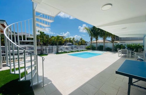 Key Largo House | Seabreeze Key Largo Oceanside 4/2 Pool Boat Dock