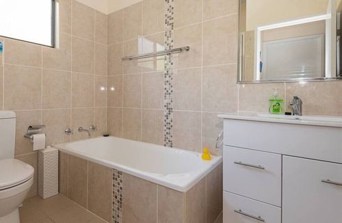 Batehaven House | Seabreeze on Irene