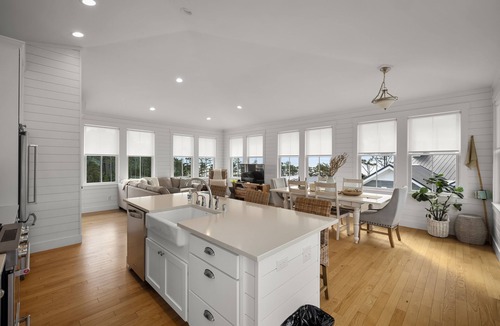 Seabrook House | Seabrook's Head in the Clouds, panoramic oceanviews!