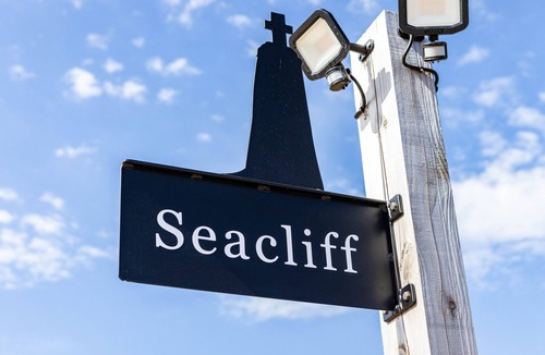 North Berwick House | Seacliff Cabin (sea views)