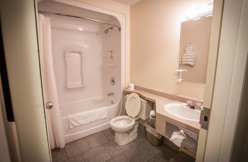 Ruthven Hotel | Seacliffe Inn