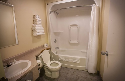 Ruthven Hotel | Seacliffe Inn