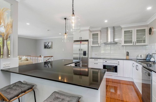 Bonny Hills House | Seaclusion - a/c, wifi available, close to beach