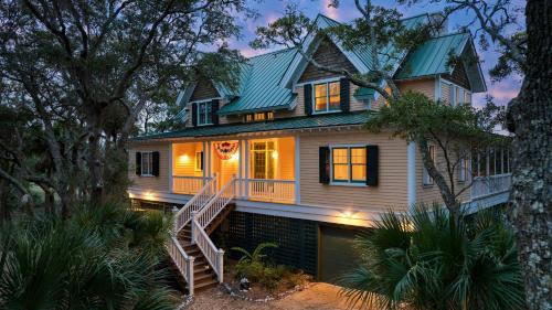 Edisto Island House | Seaclusion by AvantStay