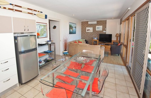 Rosebud Apartment | Seacove on the beach