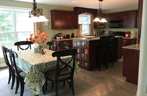 Round Pond House | Seacrest Cottage/Round Pond