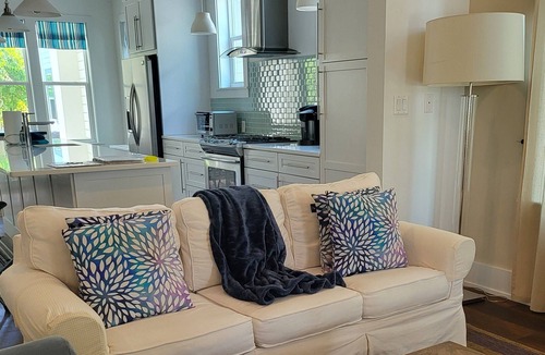 Seacrest Beach House | Seacrest/Rosemary Beach.PRIVATE BEACH/POOLS/TRAM
