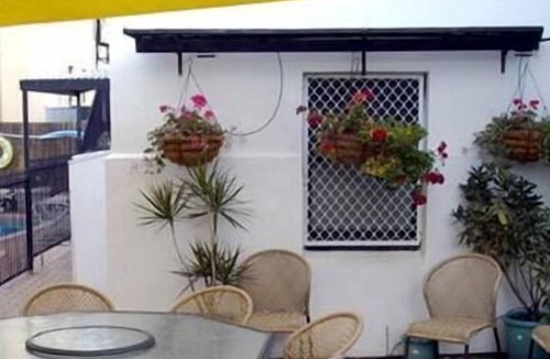 Semaphore Apartment | Seacroft Apartments Unit 9