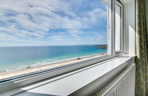 Saint Erth Praze Apartment | Seacroft Barton - Five Bedroom Apartment, Sleeps 10