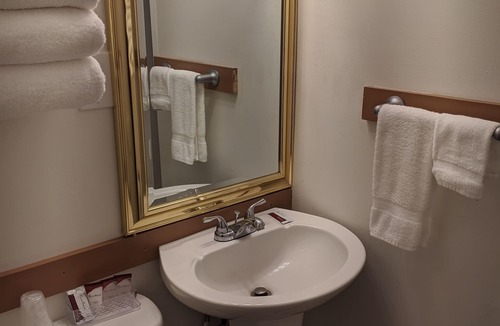 Lakeside Hotel | Seadrift Motel & RV Park