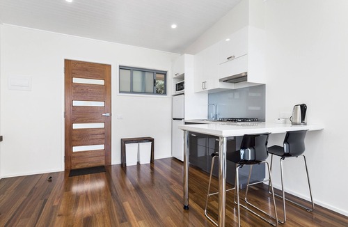 Apollo Bay Apartment | Seafarers Getaway