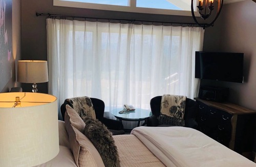 Little River Cabin | Seafoam Lodge